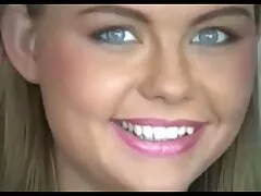 පරිණත Blonde Stepma Erica Fucks overeager සුළුපුතා!